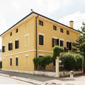 La Casa Delle Zie Italia